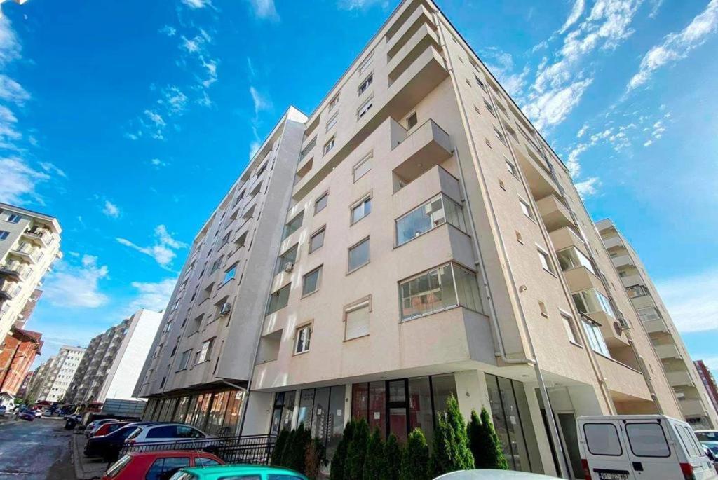 1-Bedroom Apartment Fushe Kosove Kosovo Polje Luaran gambar